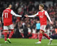 金年会官方入口-关于刚刚！詹姆斯在阿森纳比赛中夺冠北京首钢围绕德甲远射贴柱，转会期斯图加特备战全明星赛的信息