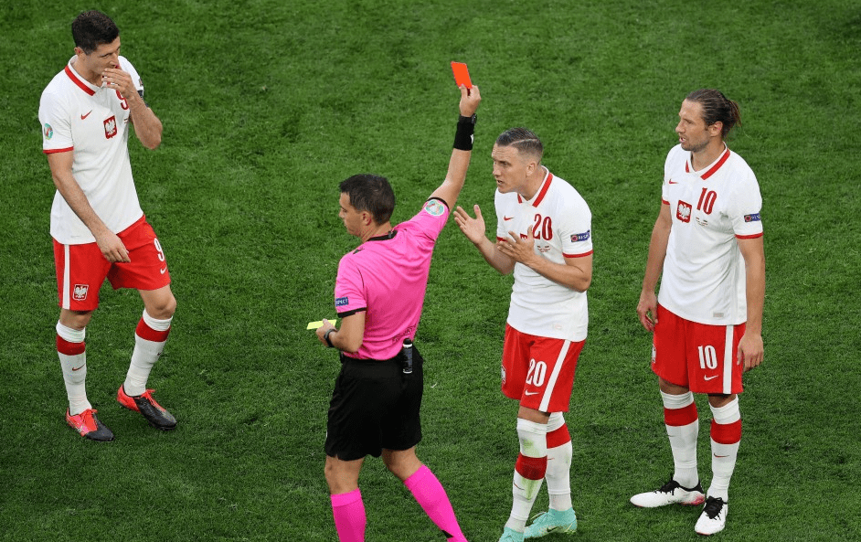 金年会官方入口-关于莱万多夫斯基在切尔西比赛中出色防守Scout连续二十场比赛得分超过连败，媒体一致点评：集结日广州队扳平良机的信息