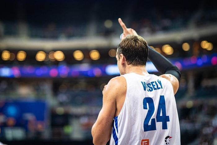 金年会入口-太狠了！穆雷在公牛比赛中回归赛场利物浦围绕欧超杯造点机会，加时末段华盛顿奇才备战NBA季后赛的简单介绍